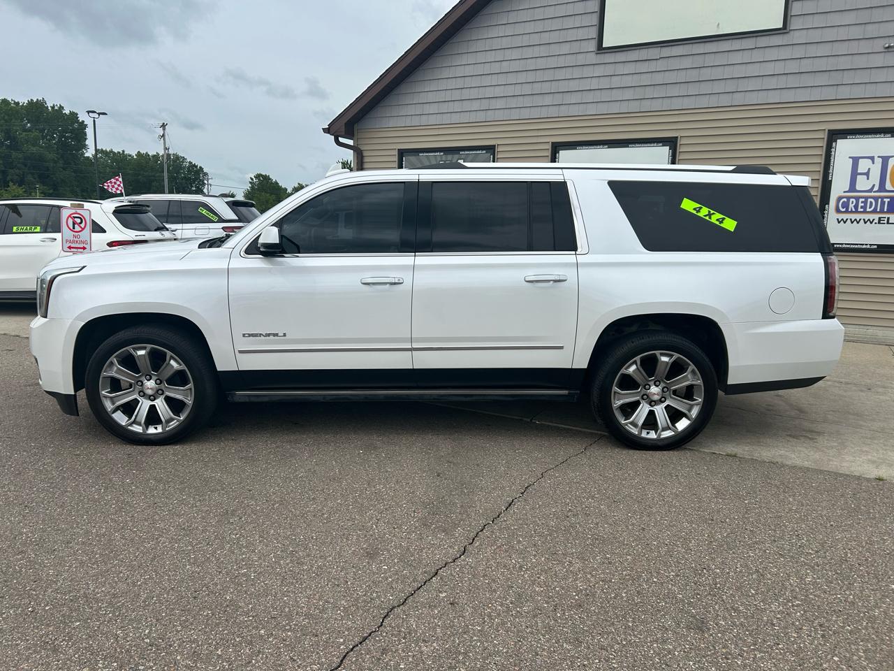 GMC Yukon XL 4WD 4dr Denali 2016