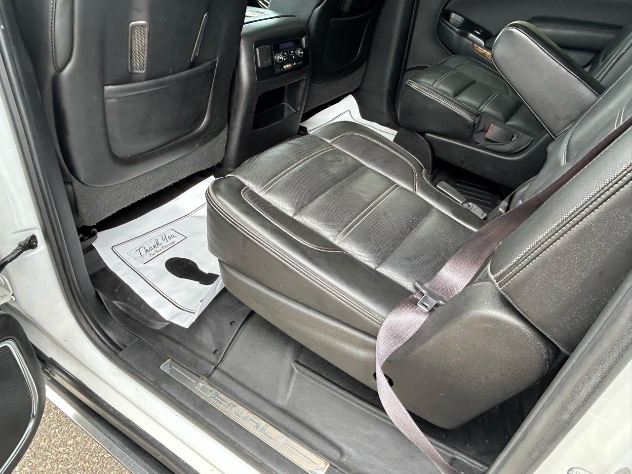 GMC Yukon XL 4WD 4dr Denali 2016