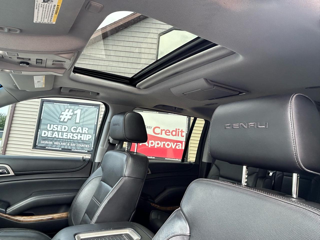 GMC Yukon XL 4WD 4dr Denali 2016