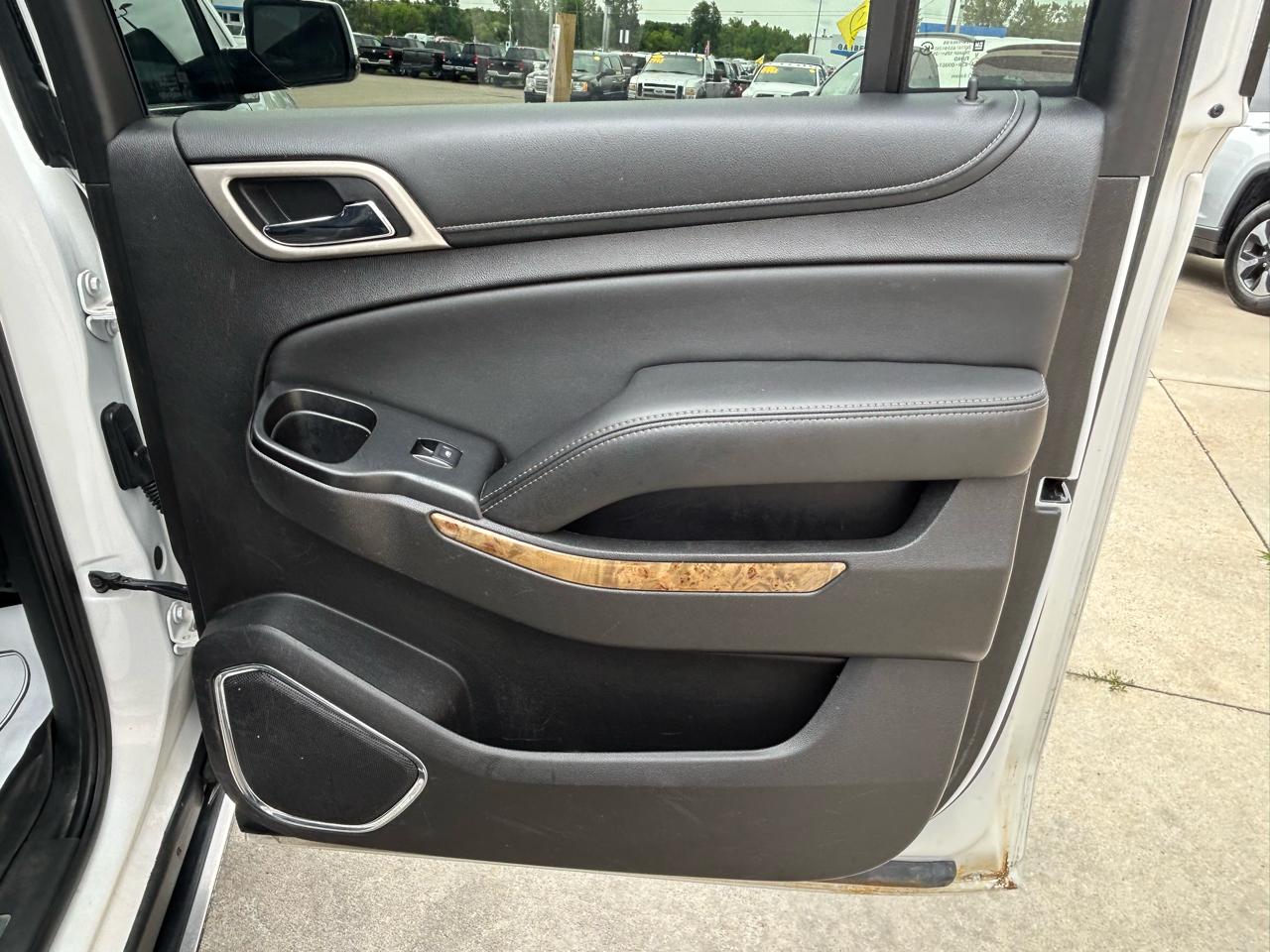 GMC Yukon XL 4WD 4dr Denali 2016