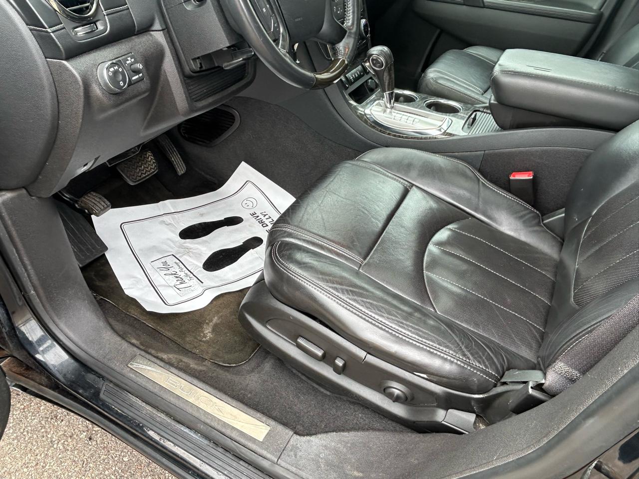 Buick Enclave FWD 4dr Leather 2013