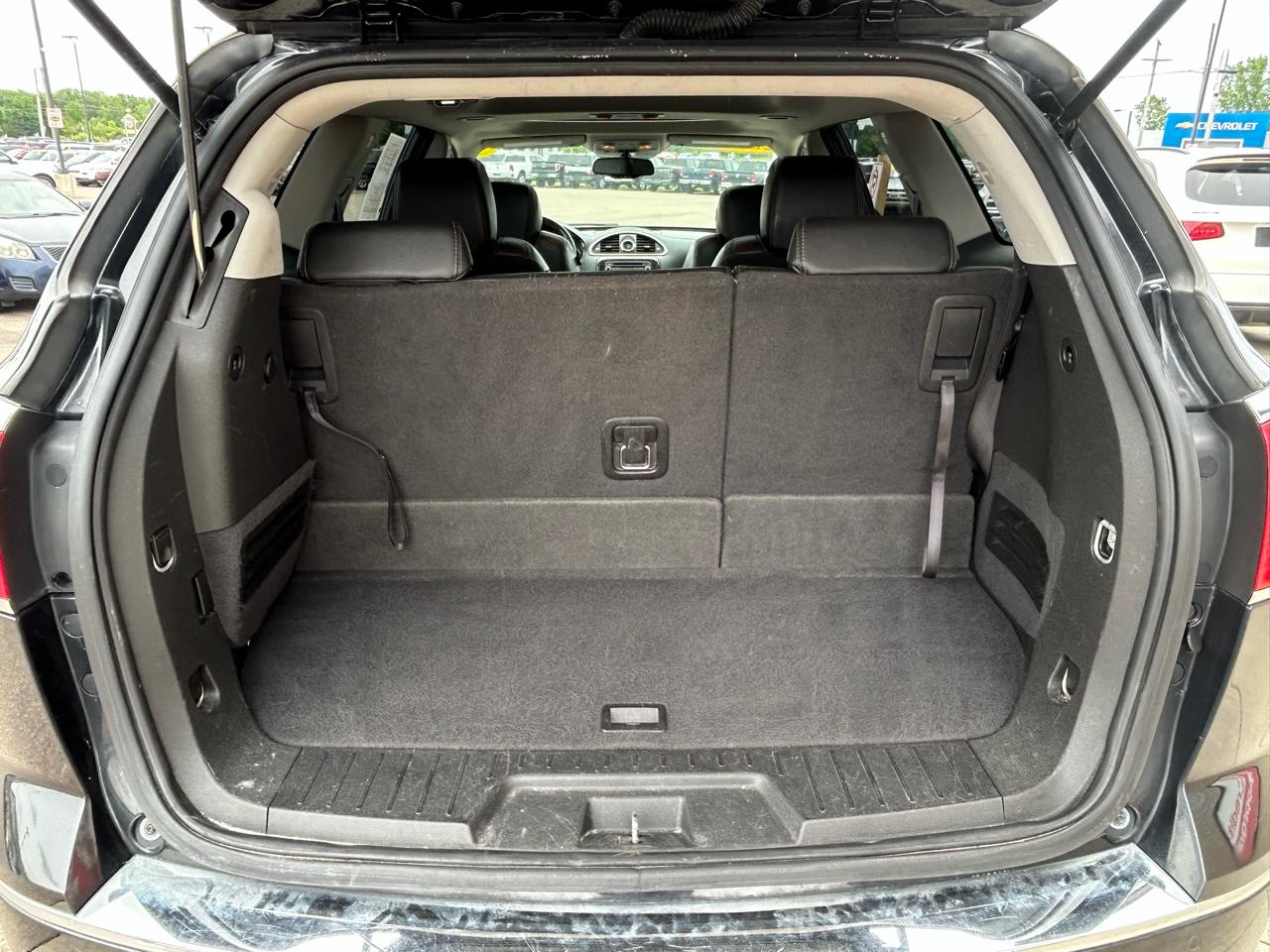Buick Enclave FWD 4dr Leather 2013