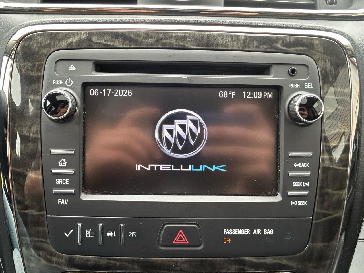 Buick Enclave FWD 4dr Leather 2013