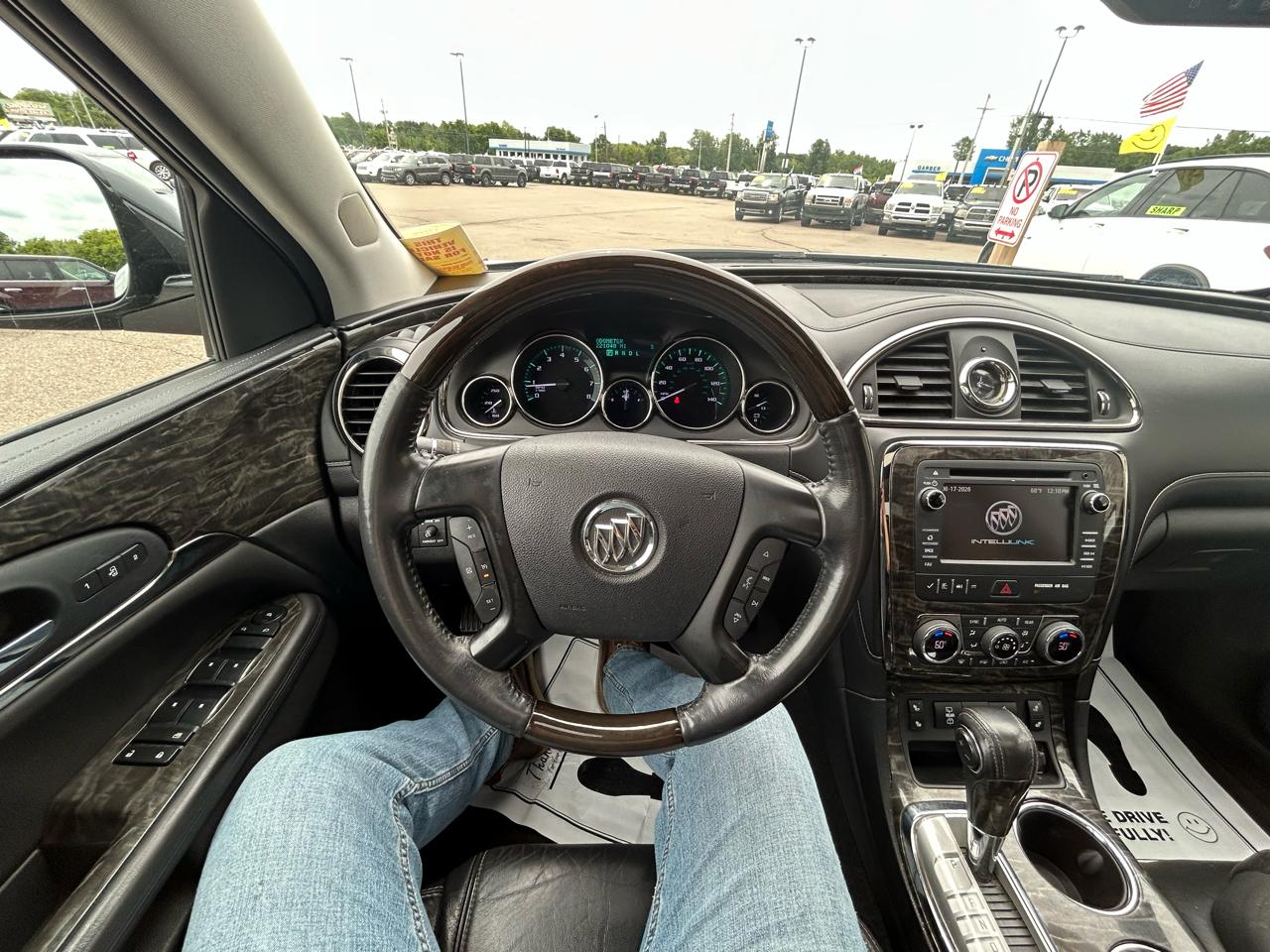 Buick Enclave FWD 4dr Leather 2013
