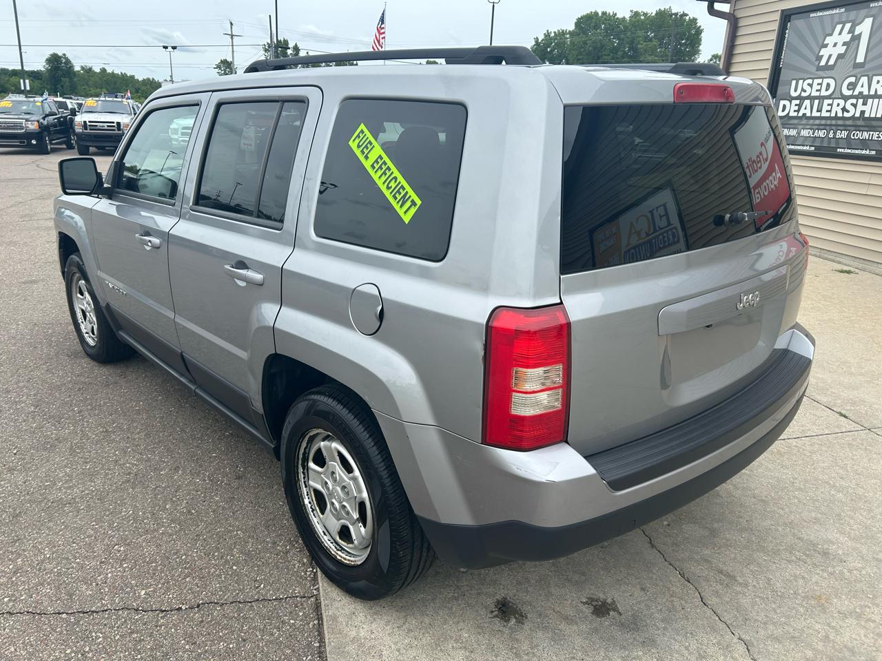 Jeep Patriot FWD 4dr Sport 2015