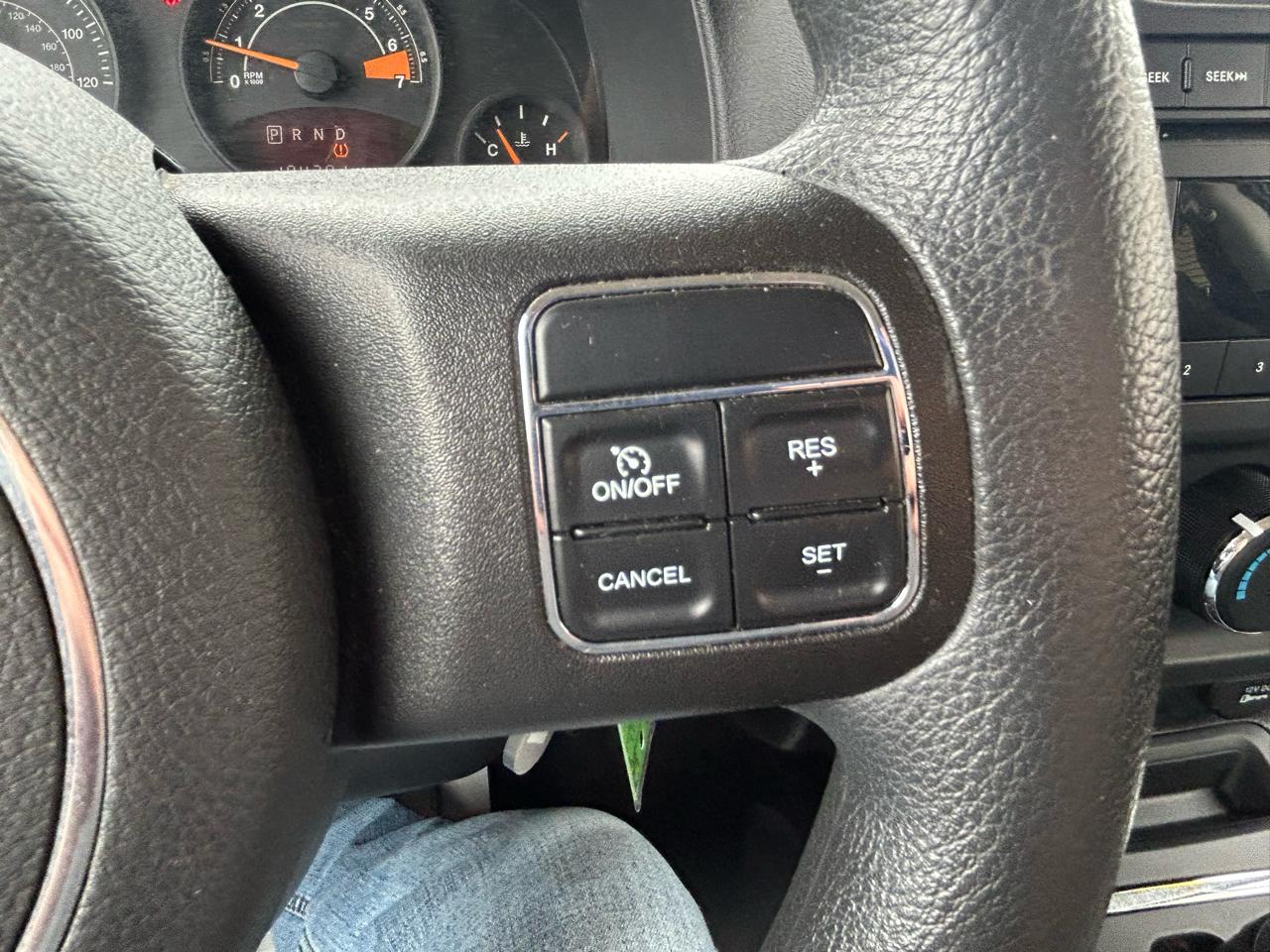 Jeep Patriot FWD 4dr Sport 2015