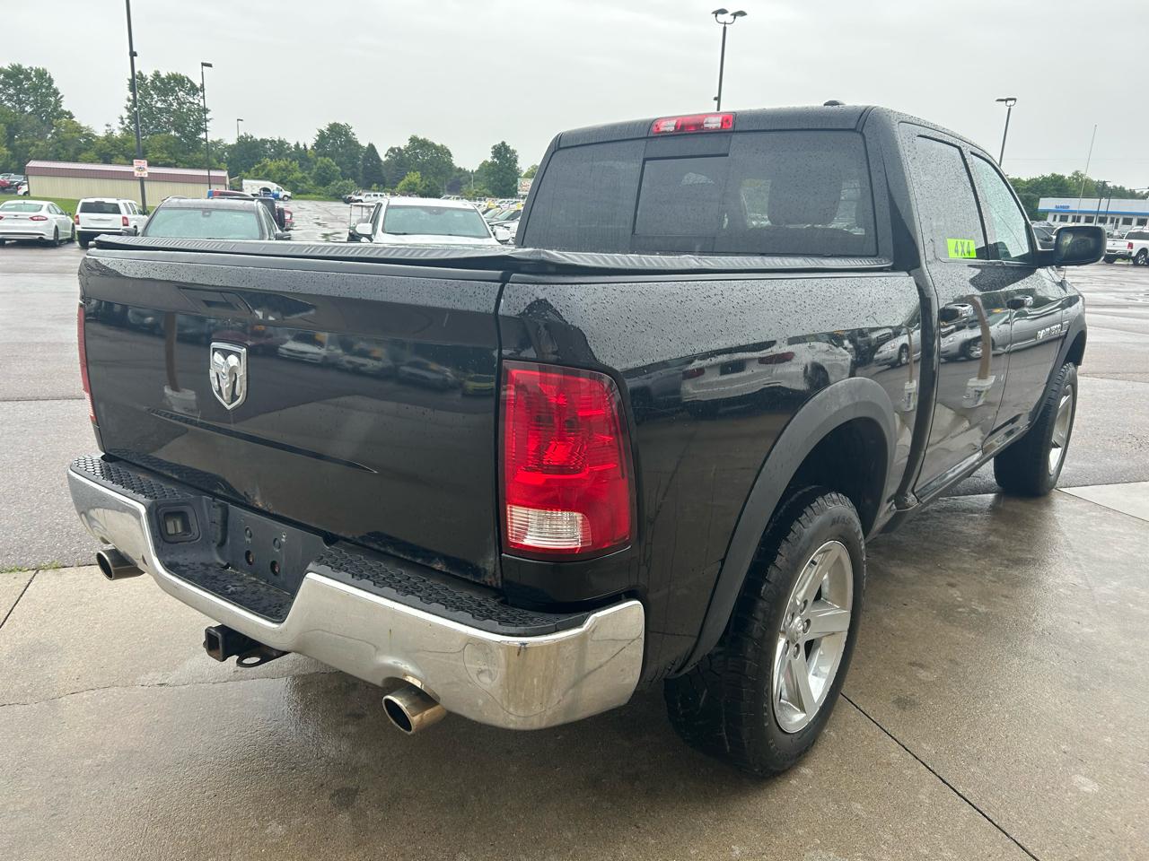 RAM 1500 4WD Crew Cab 140.5" Big Horn 2012