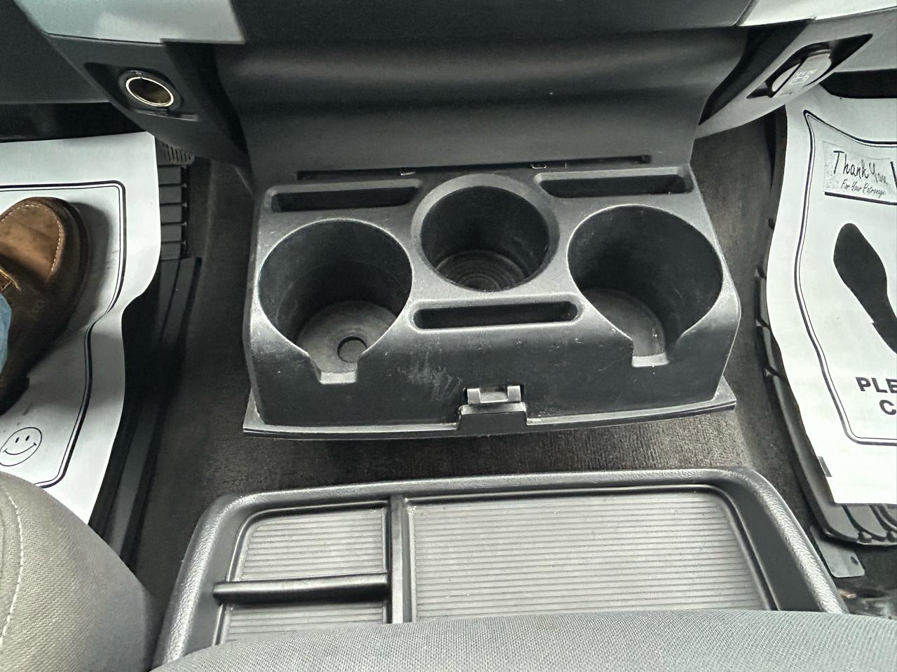 RAM 1500 4WD Crew Cab 140.5" Big Horn 2012