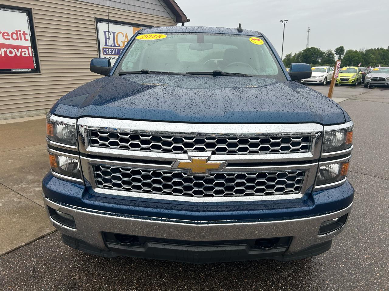 Chevrolet Silverado 1500 4WD Crew Cab 143.5" LT w/1LT 2015