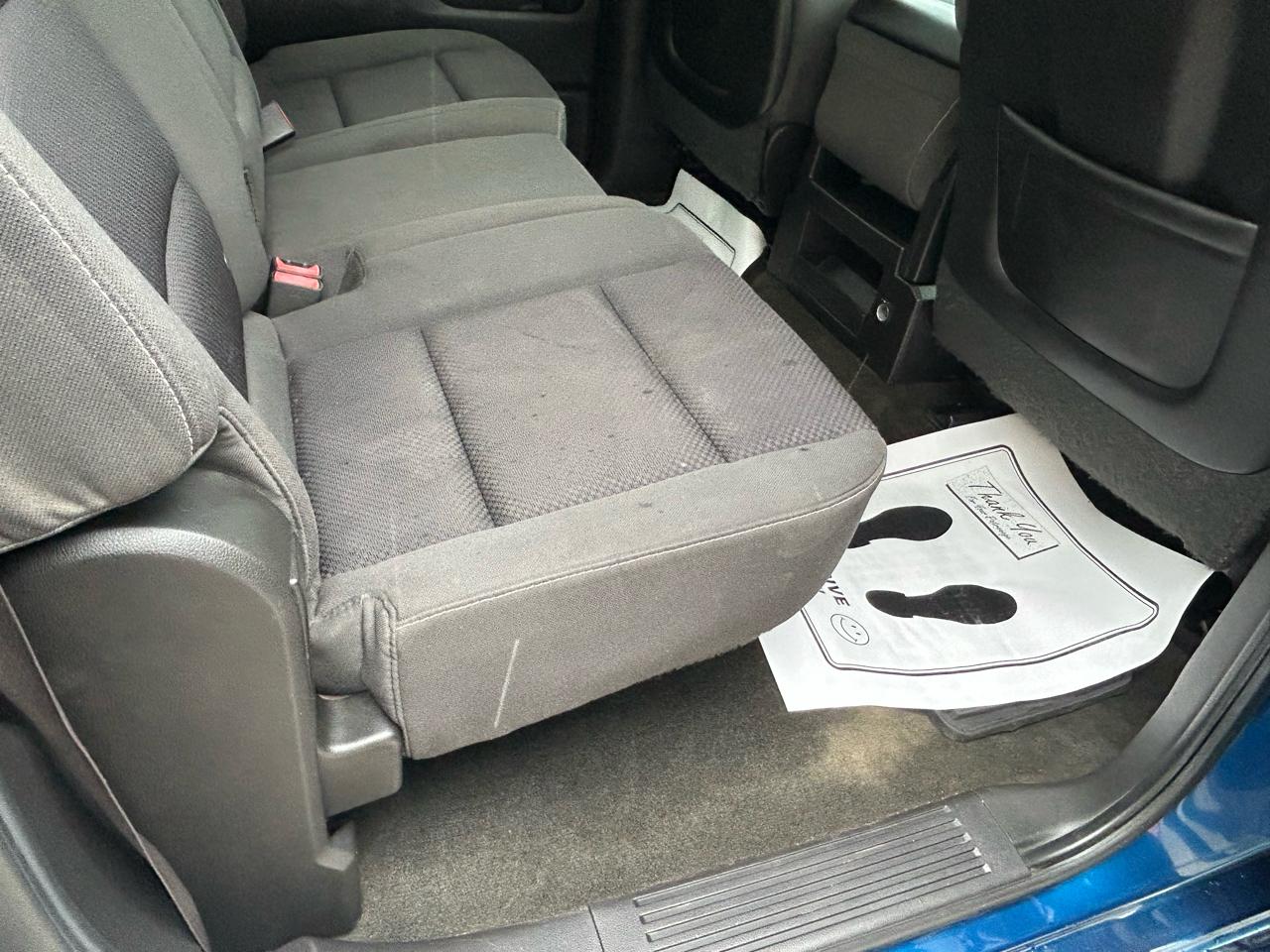 Chevrolet Silverado 1500 4WD Crew Cab 143.5" LT w/1LT 2015