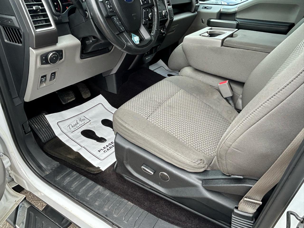 Ford F-150 4WD SuperCrew 139" XLT 2015