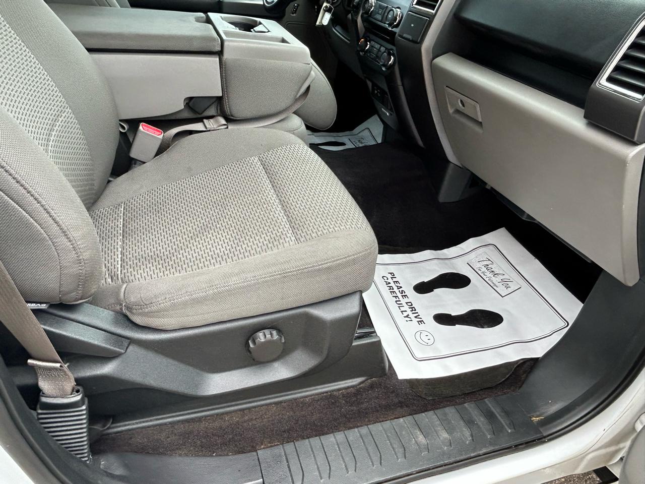 Ford F-150 4WD SuperCrew 139" XLT 2015