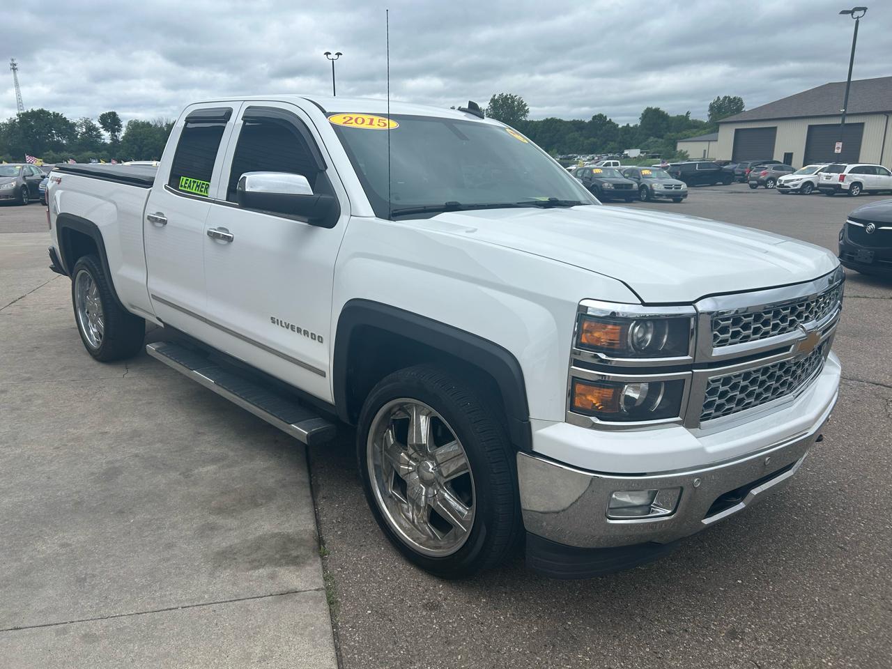 Chevrolet Silverado 1500 4WD Double Cab 143.5" LTZ w/1LZ 2015