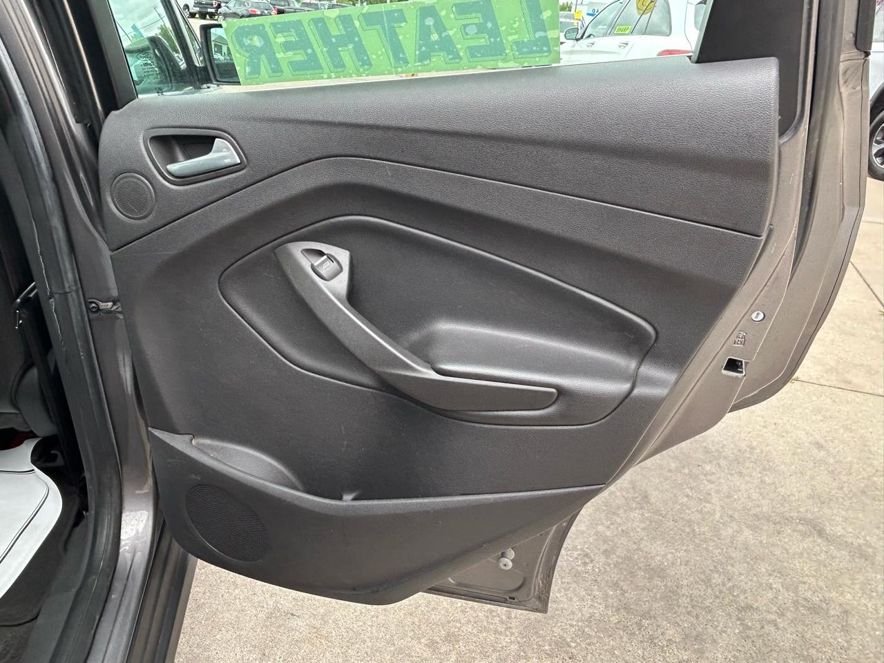 Ford C-Max Hybrid 5dr HB SEL 2014