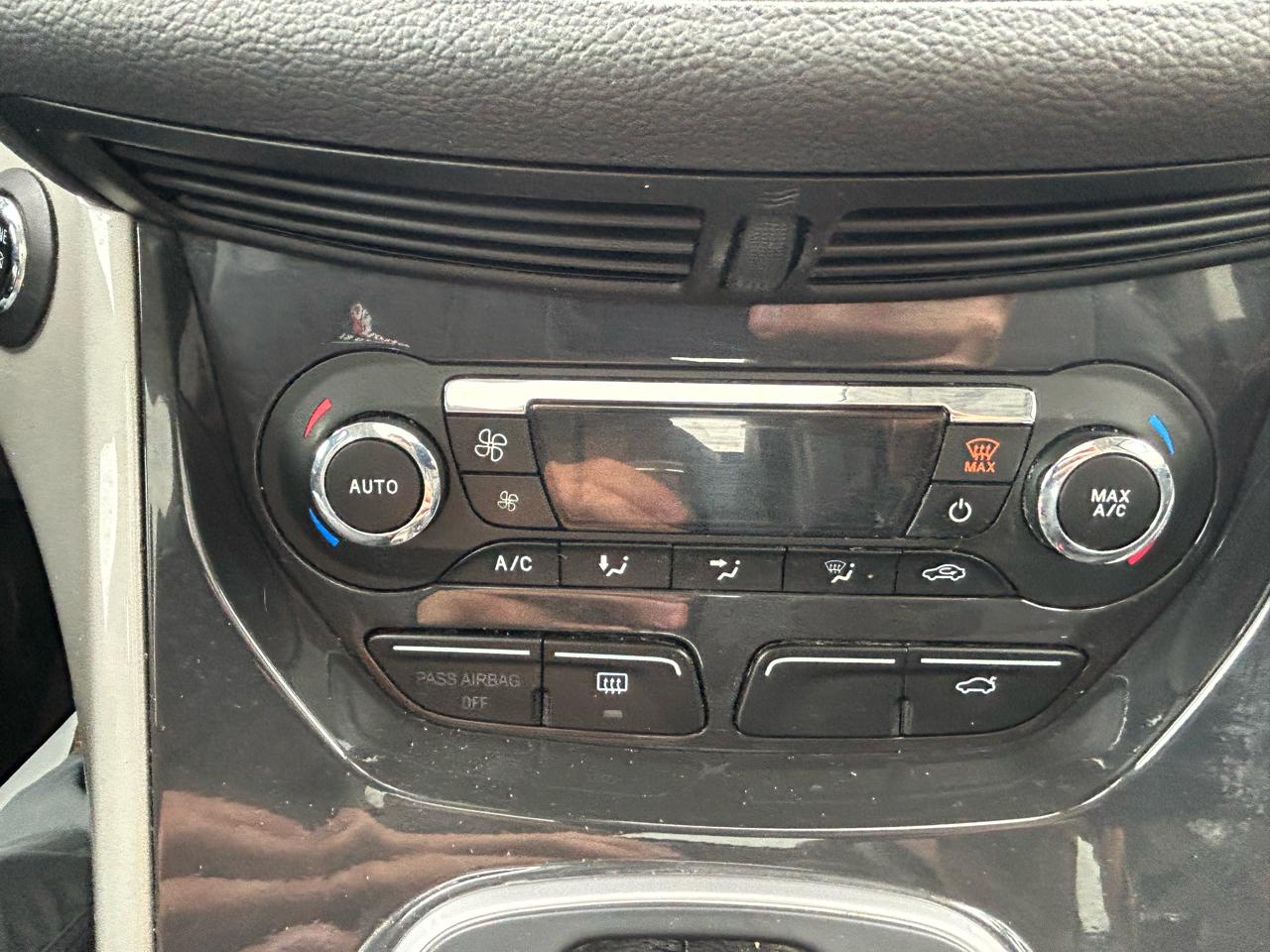 Ford C-Max Hybrid 5dr HB SEL 2014
