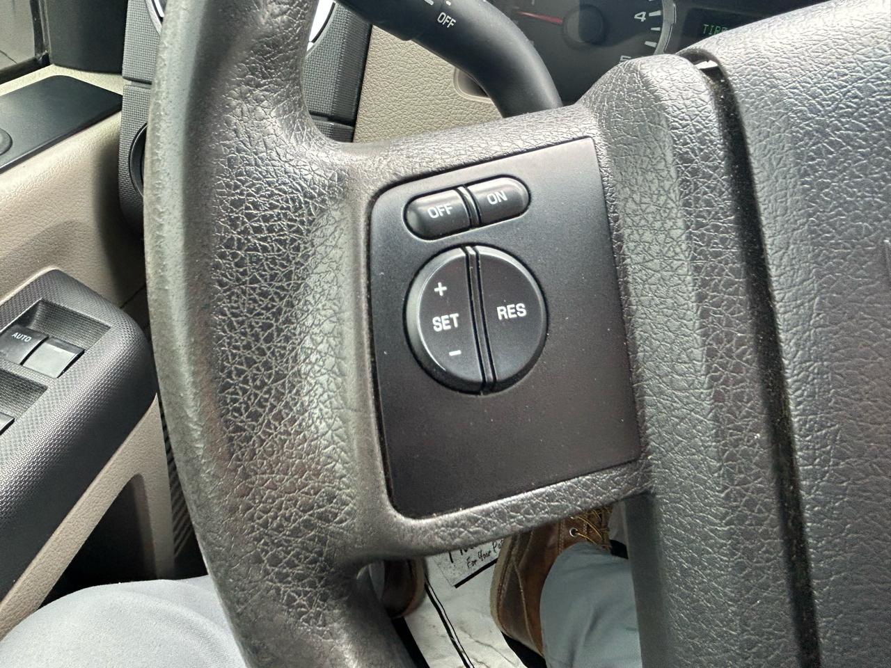 Ford Super Duty F-250 SRW 4WD Crew Cab 156" XLT 2010