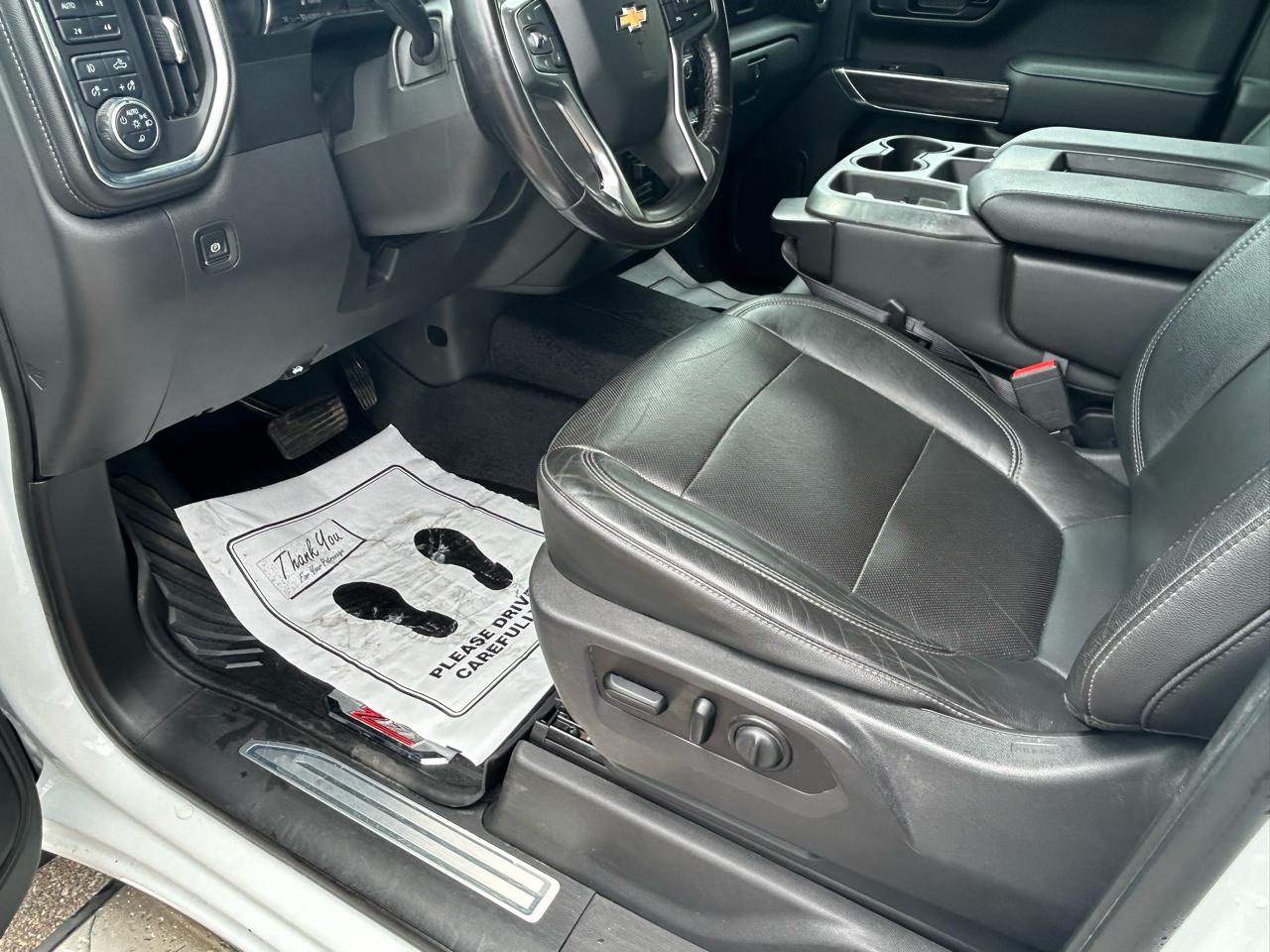 Chevrolet Silverado 1500 4WD Crew Cab 147" LTZ 2020
