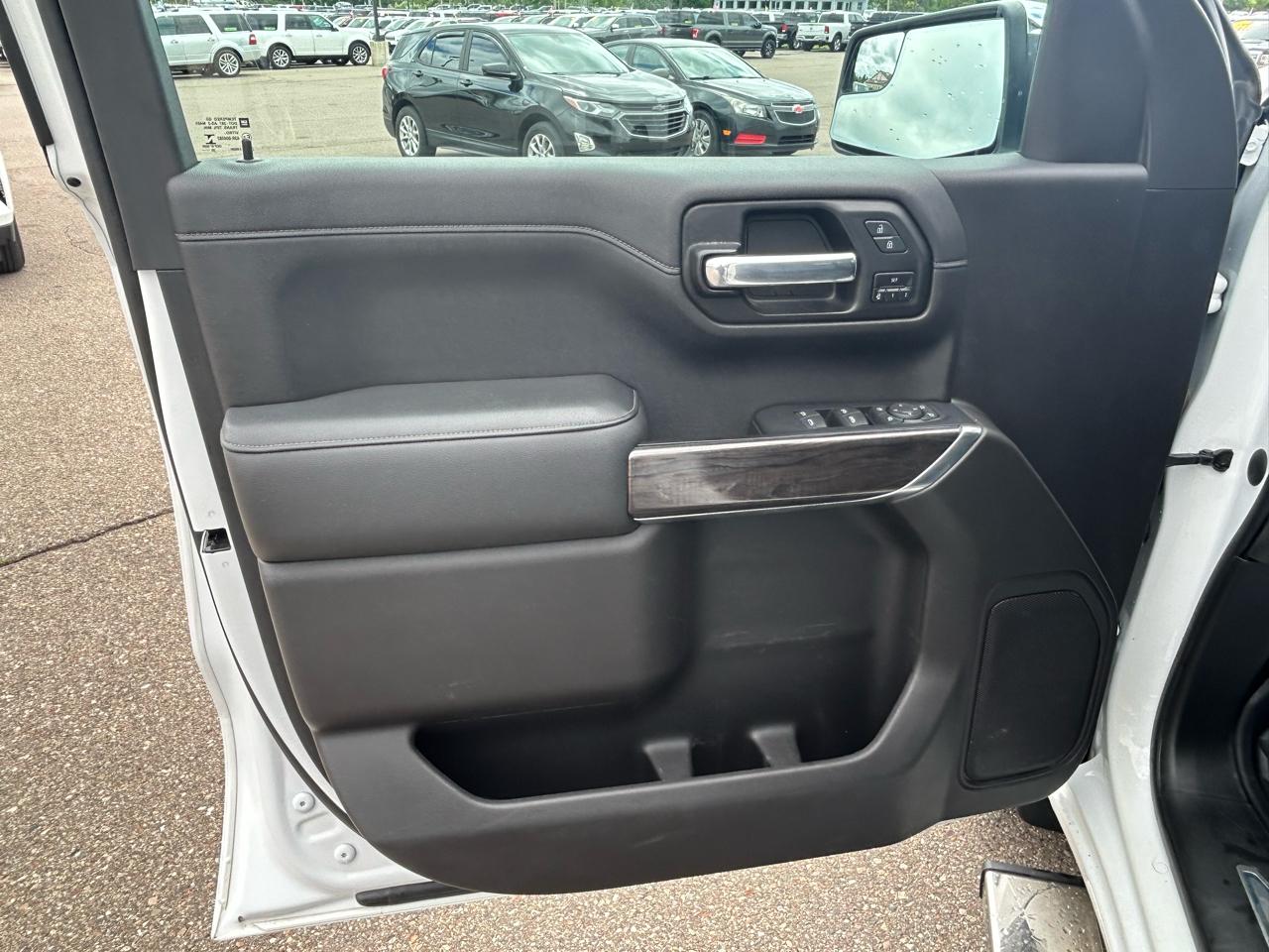 Chevrolet Silverado 1500 4WD Crew Cab 147" LTZ 2020