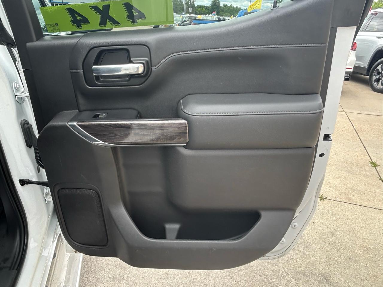 Chevrolet Silverado 1500 4WD Crew Cab 147" LTZ 2020