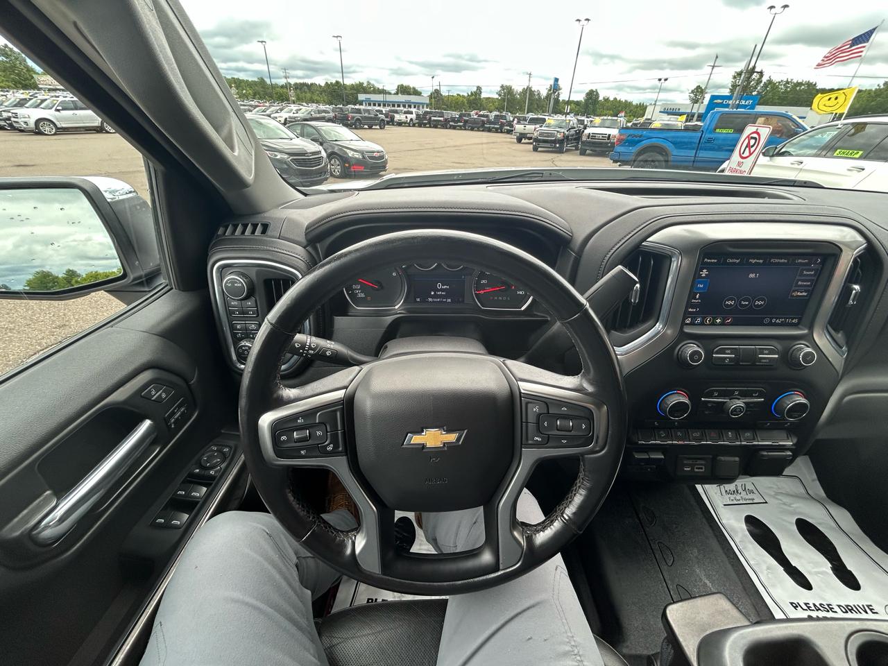Chevrolet Silverado 1500 4WD Crew Cab 147" LTZ 2020