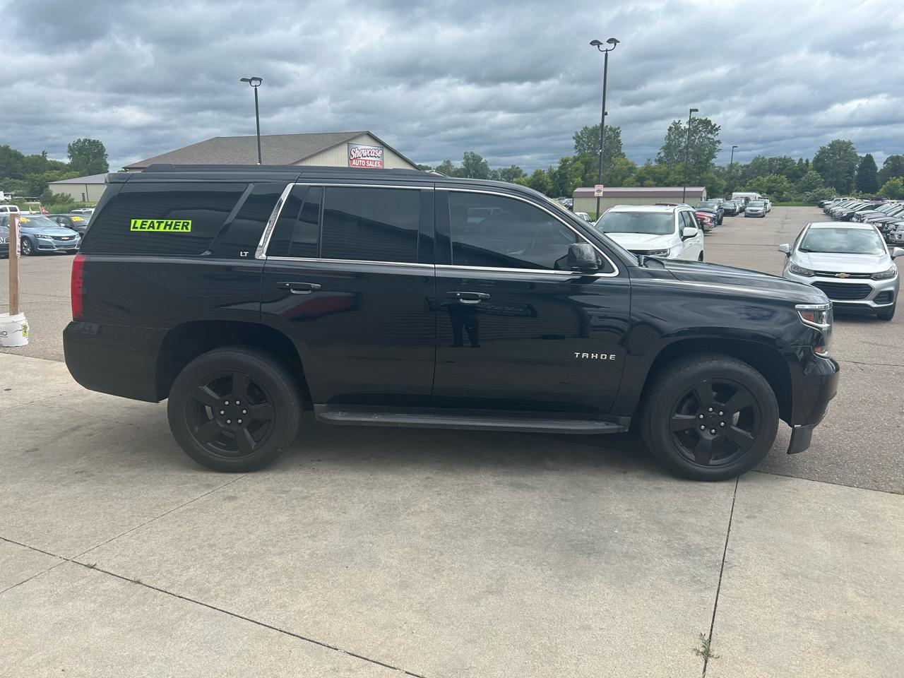 Chevrolet Tahoe 4WD 4dr LT 2017