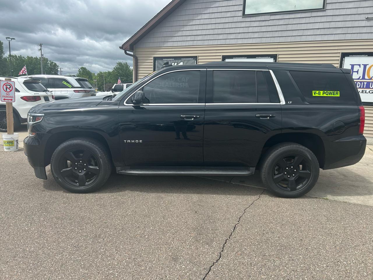 Chevrolet Tahoe 4WD 4dr LT 2017