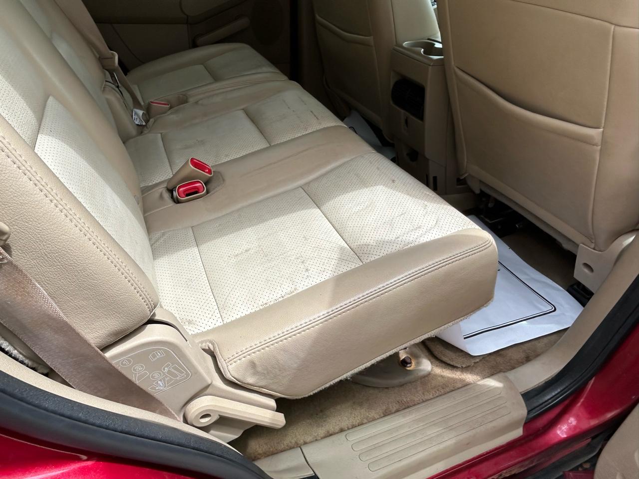 Mercury Mountaineer AWD 4dr V6 2007