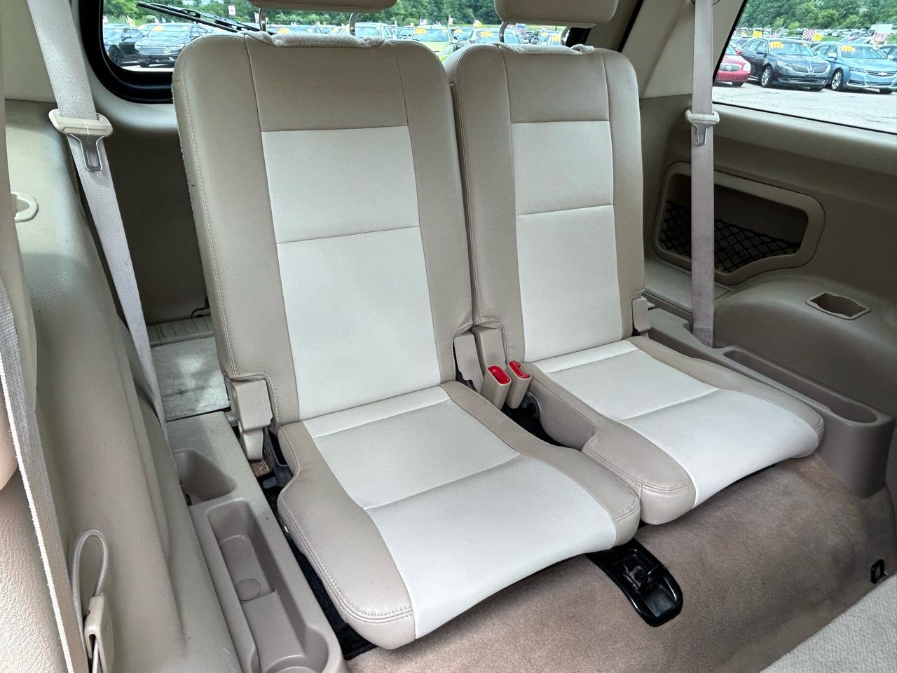 Mercury Mountaineer AWD 4dr V6 2007