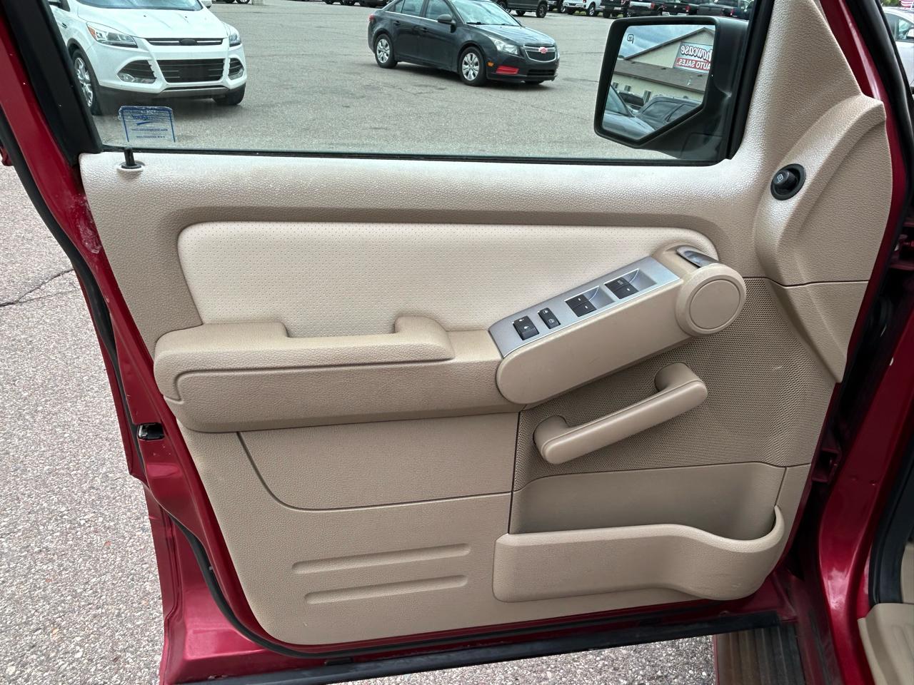 Mercury Mountaineer AWD 4dr V6 2007