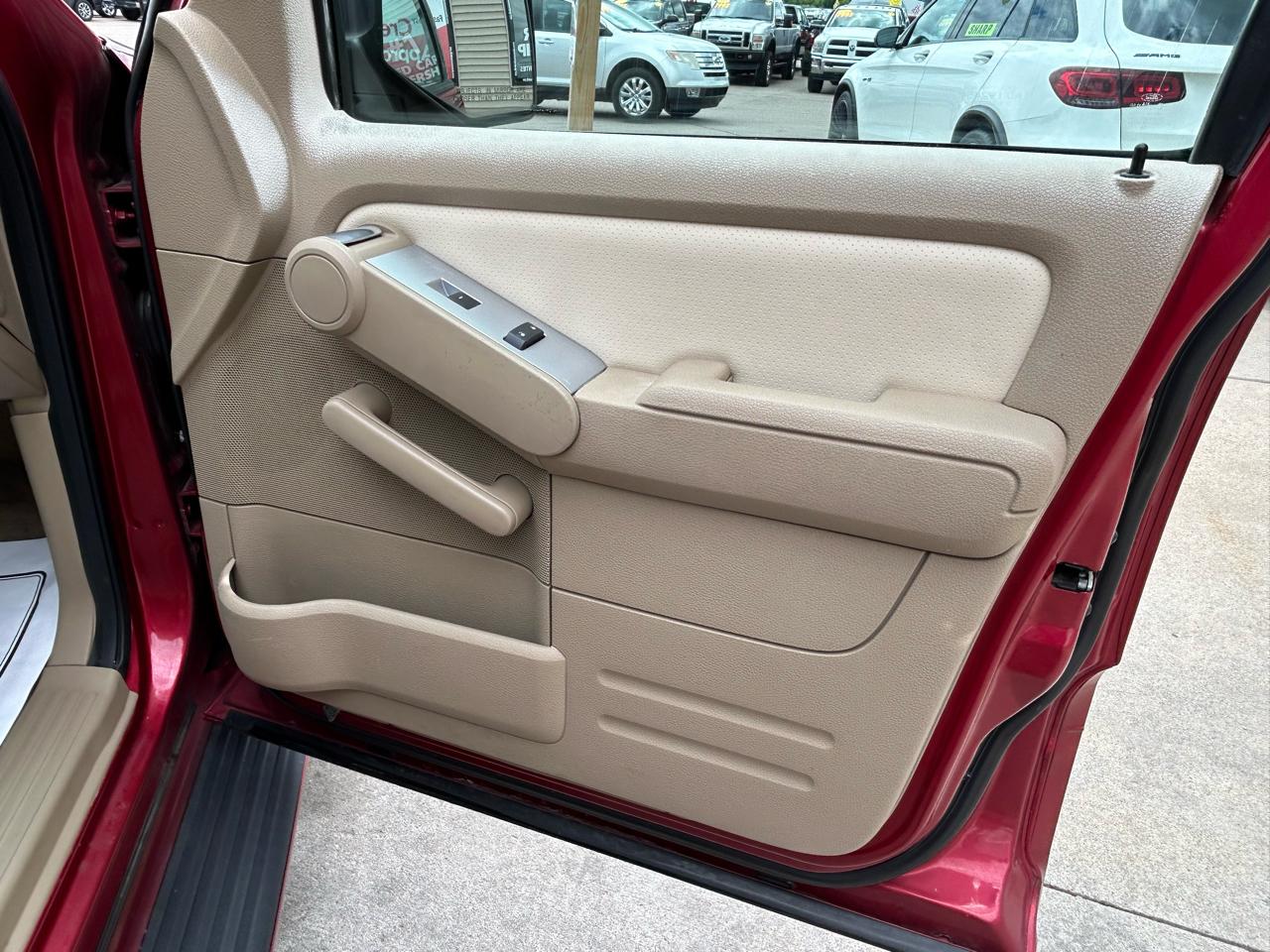 Mercury Mountaineer AWD 4dr V6 2007