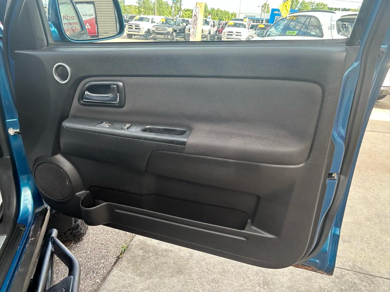 Chevrolet Colorado 4WD Crew Cab LT w/2LT 2012