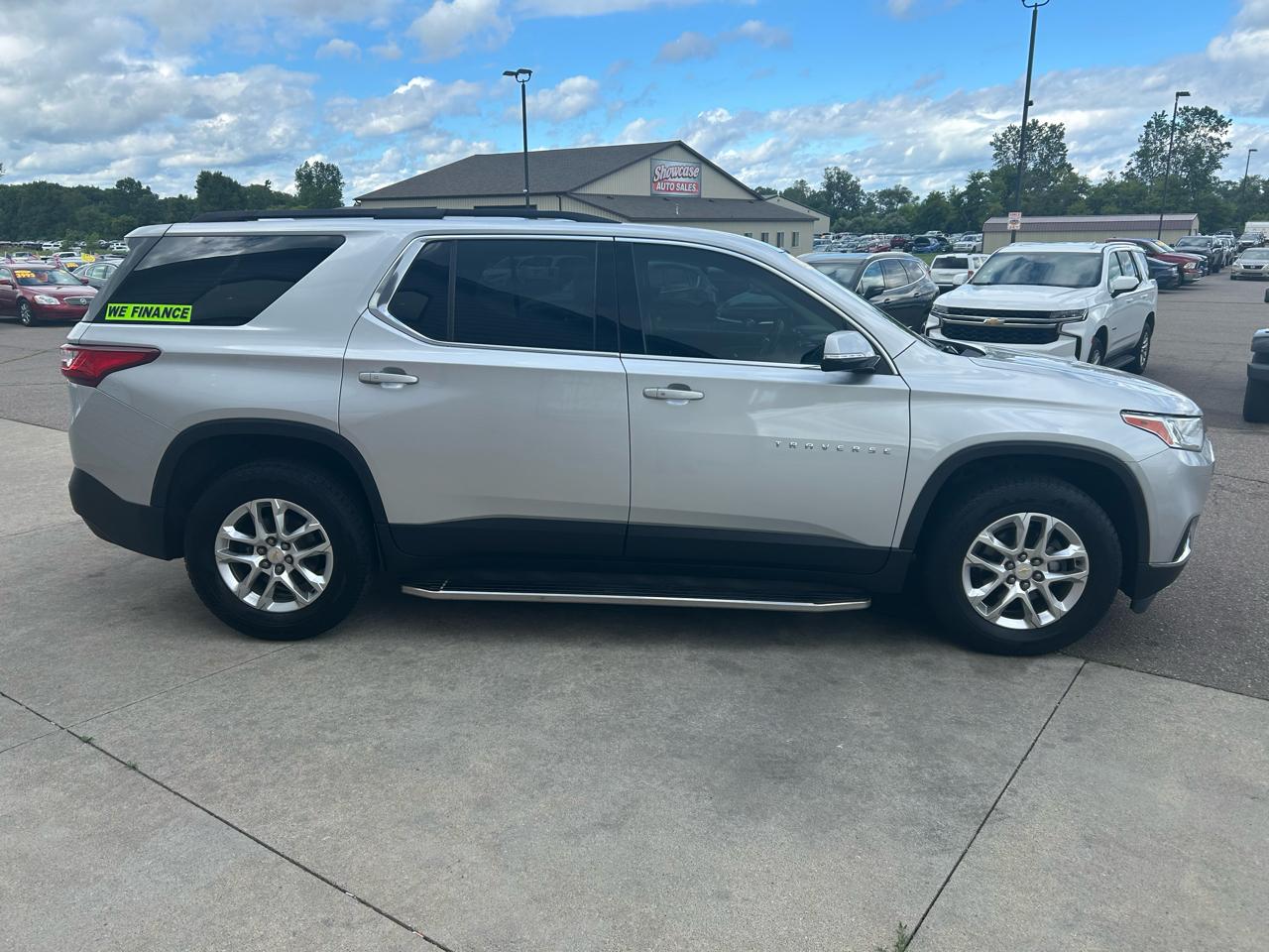 Chevrolet Traverse FWD 4dr LT Cloth w/1LT 2019