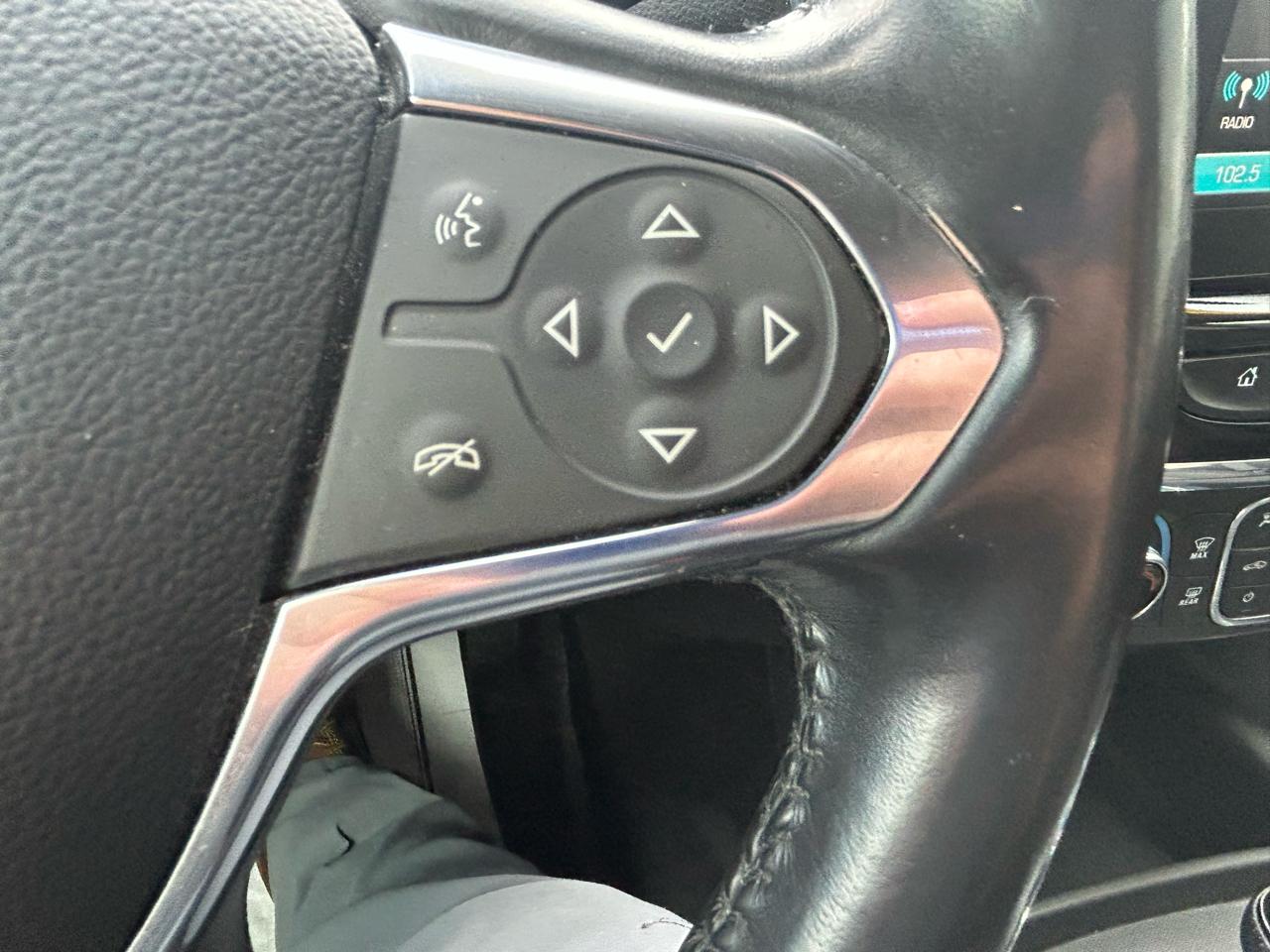Chevrolet Traverse FWD 4dr LT Cloth w/1LT 2019