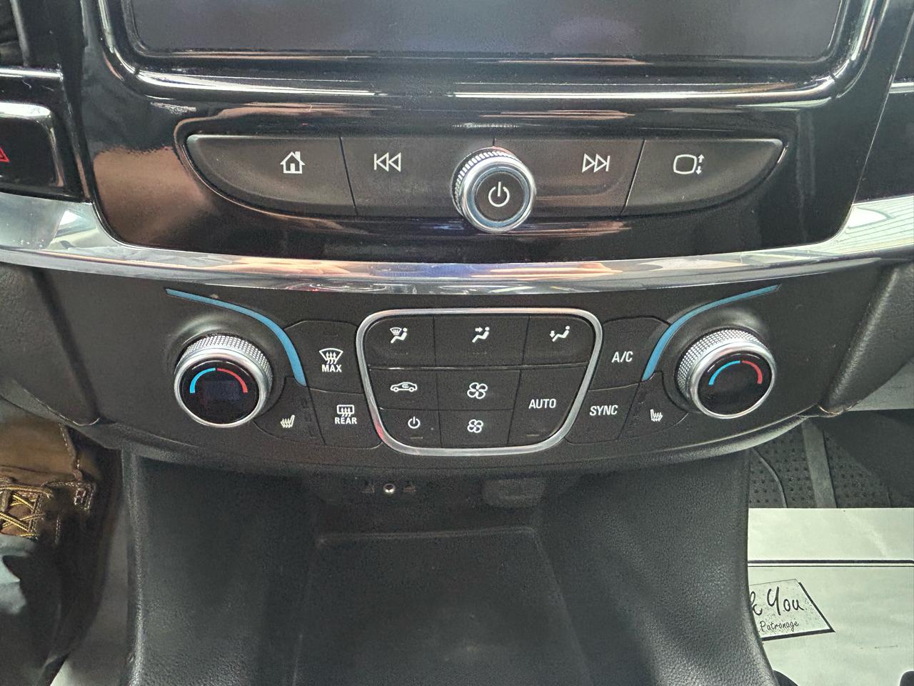 Chevrolet Traverse FWD 4dr LT Cloth w/1LT 2019