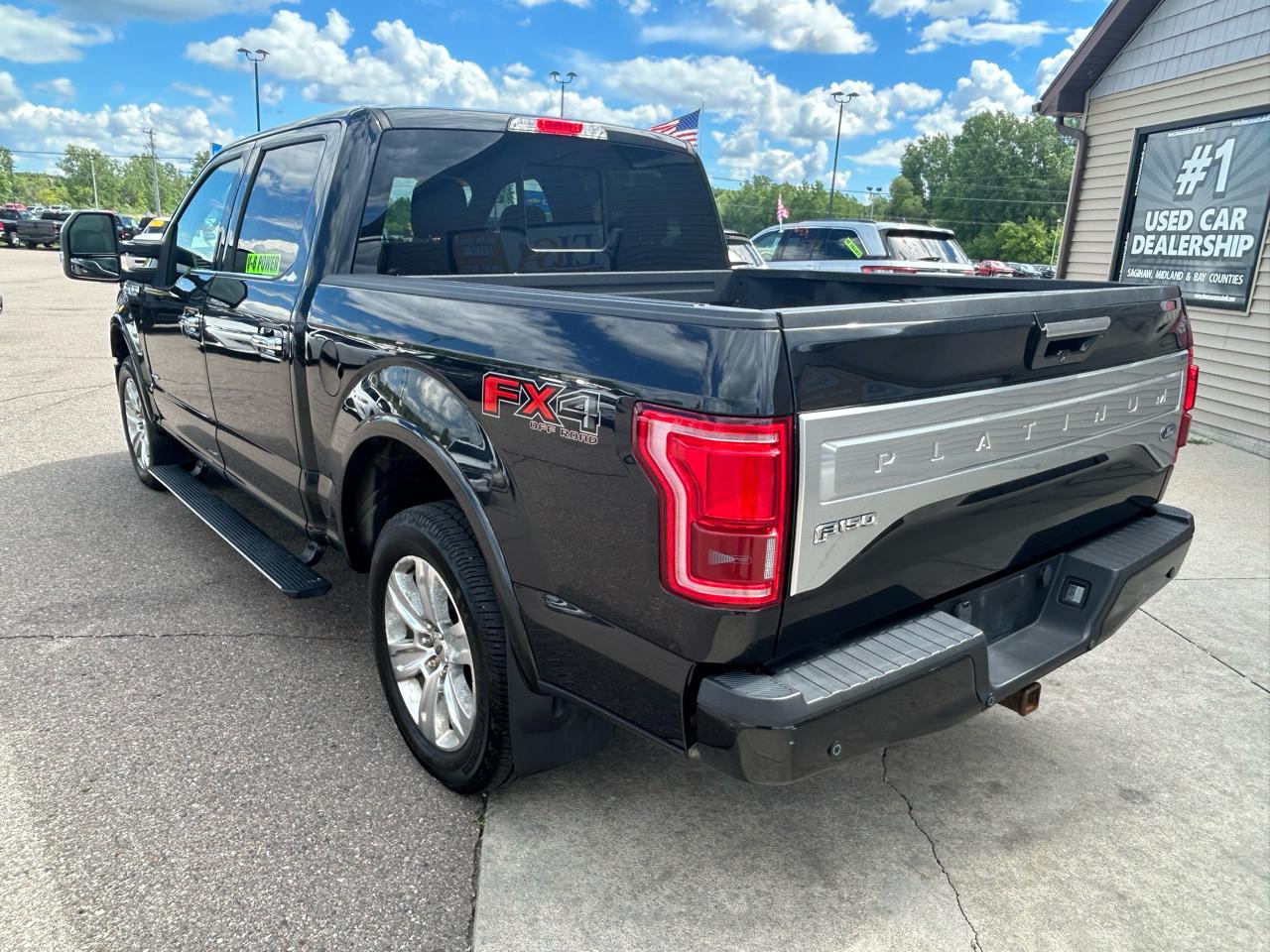 Ford F-150 4WD SuperCrew 145" Platinum 2015
