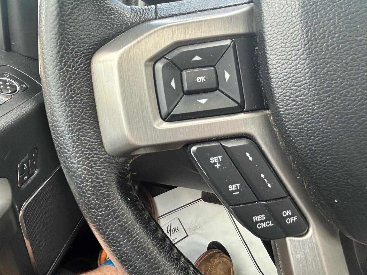 Ford F-150 4WD SuperCrew 145" Platinum 2015