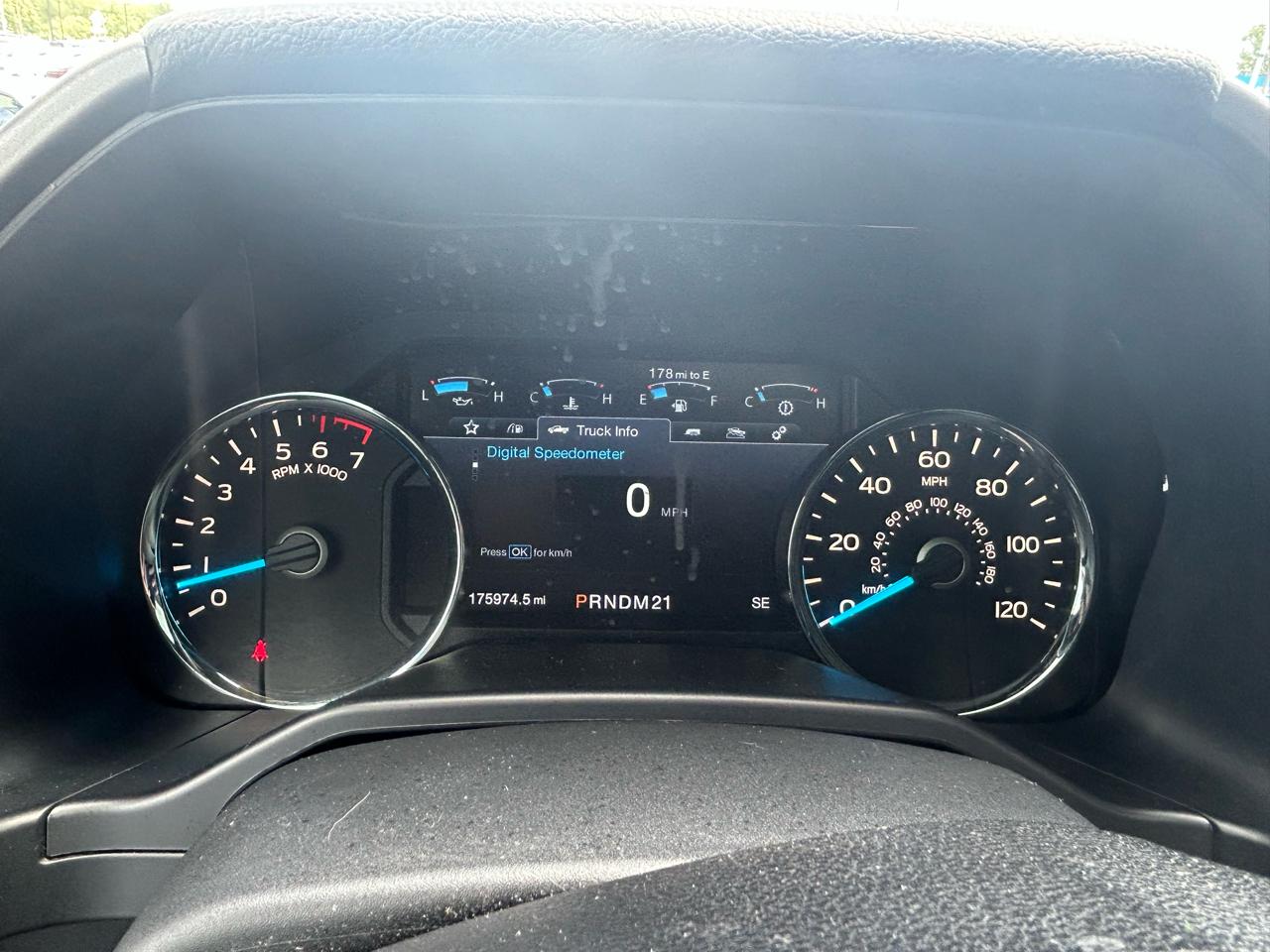Ford F-150 4WD SuperCrew 145" Platinum 2015