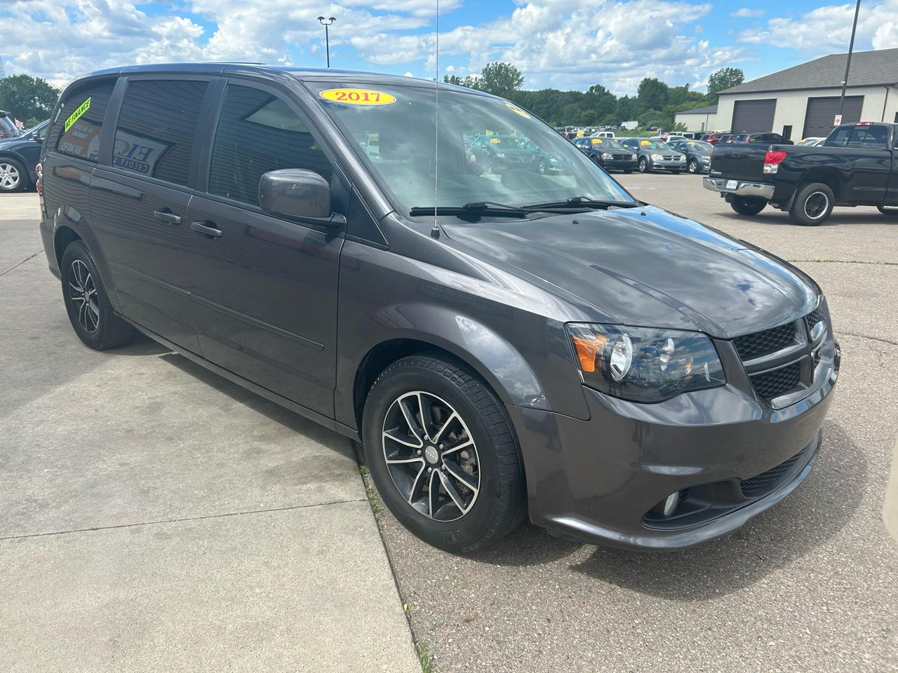 Dodge Grand Caravan GT Wagon Fleet 2017