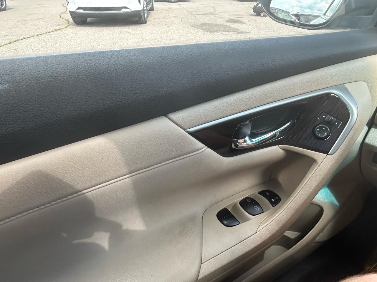 Nissan Altima 4dr Sdn I4 2.5 SL 2015
