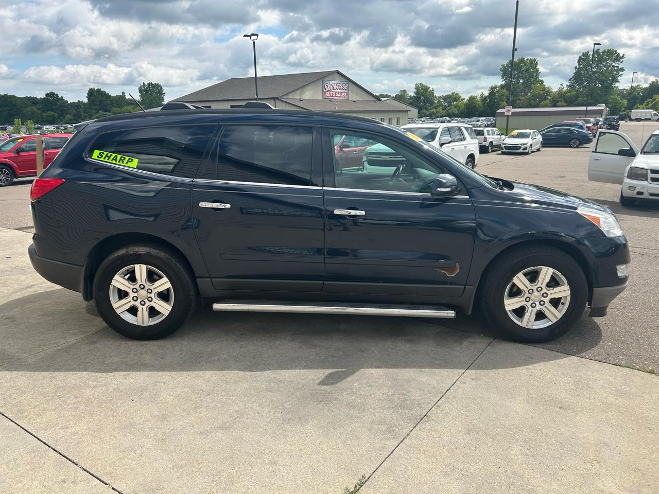 Chevrolet Traverse AWD 4dr LT w/2LT 2012