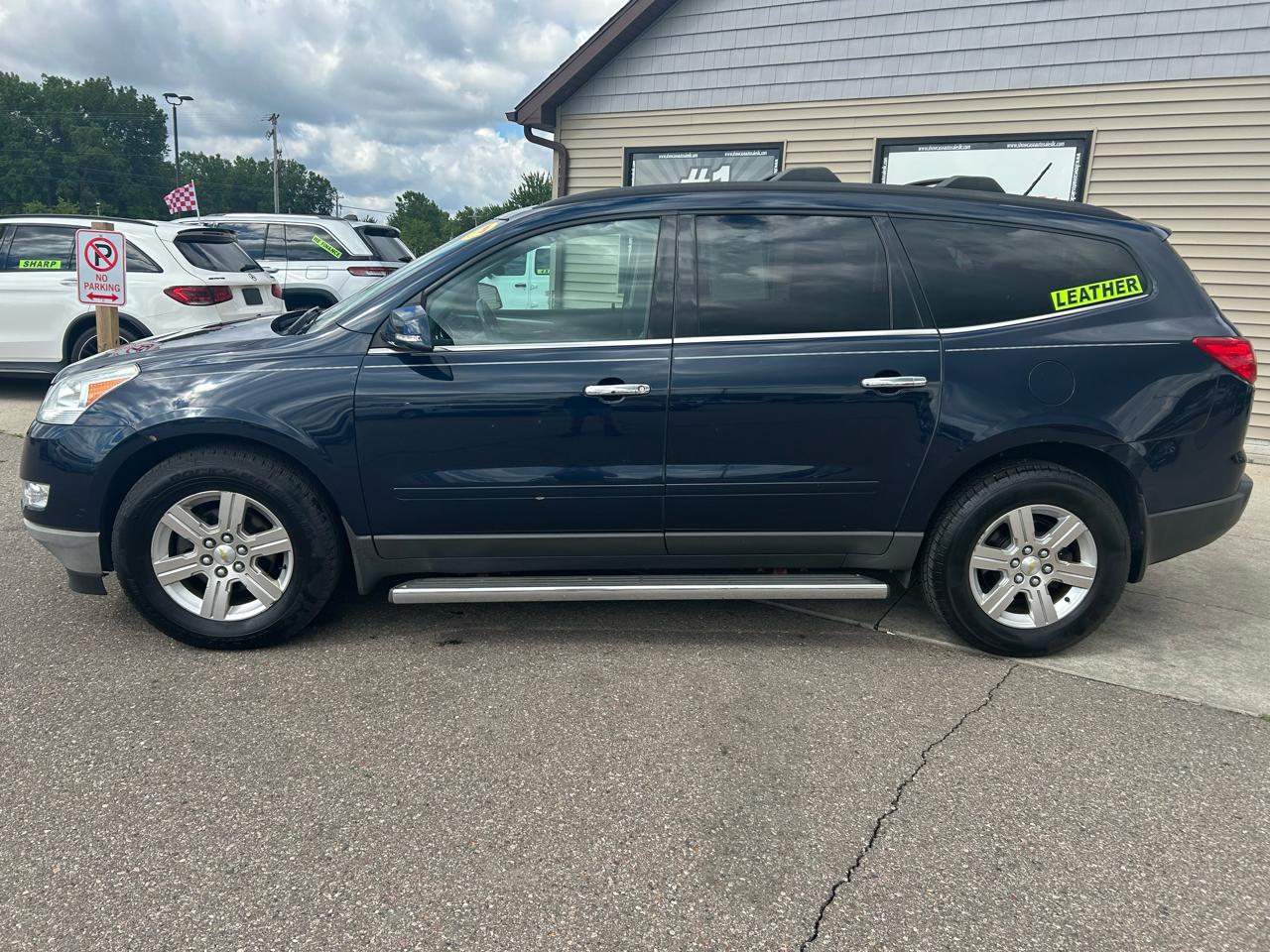 Chevrolet Traverse AWD 4dr LT w/2LT 2012
