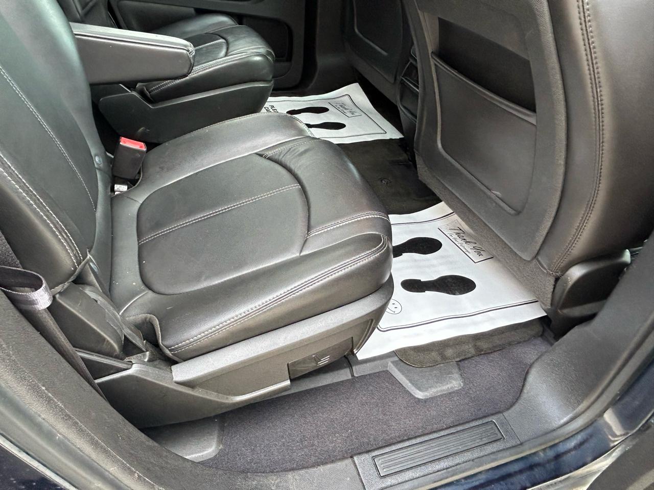 Chevrolet Traverse AWD 4dr LT w/2LT 2012