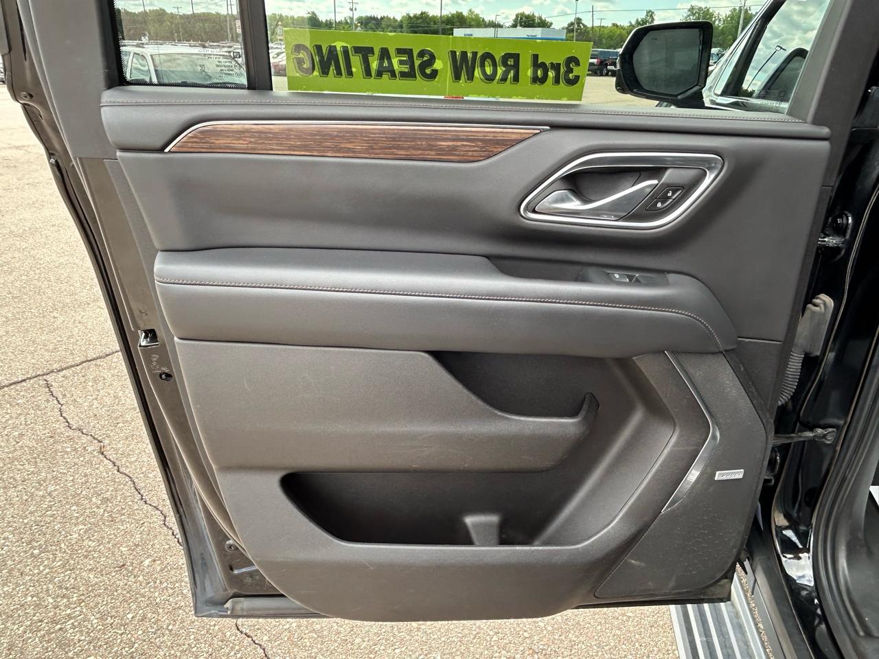 Chevrolet Suburban 4WD 4dr High Country 2021