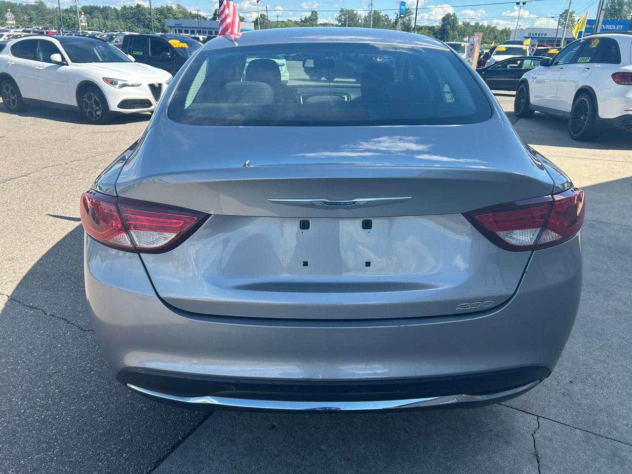 Chrysler 200 4dr Sdn Limited FWD 2015