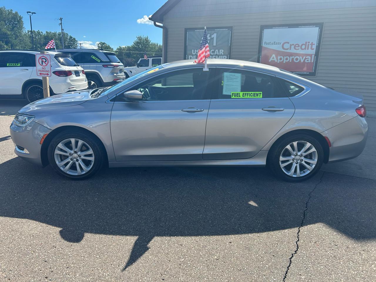 Chrysler 200 4dr Sdn Limited FWD 2015