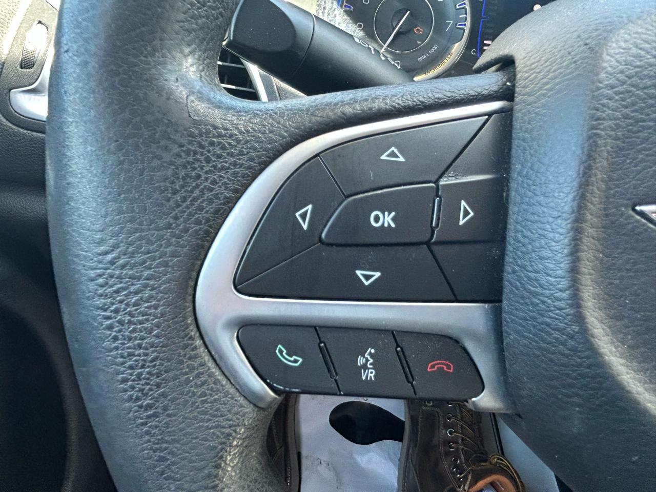 Chrysler 200 4dr Sdn Limited FWD 2015