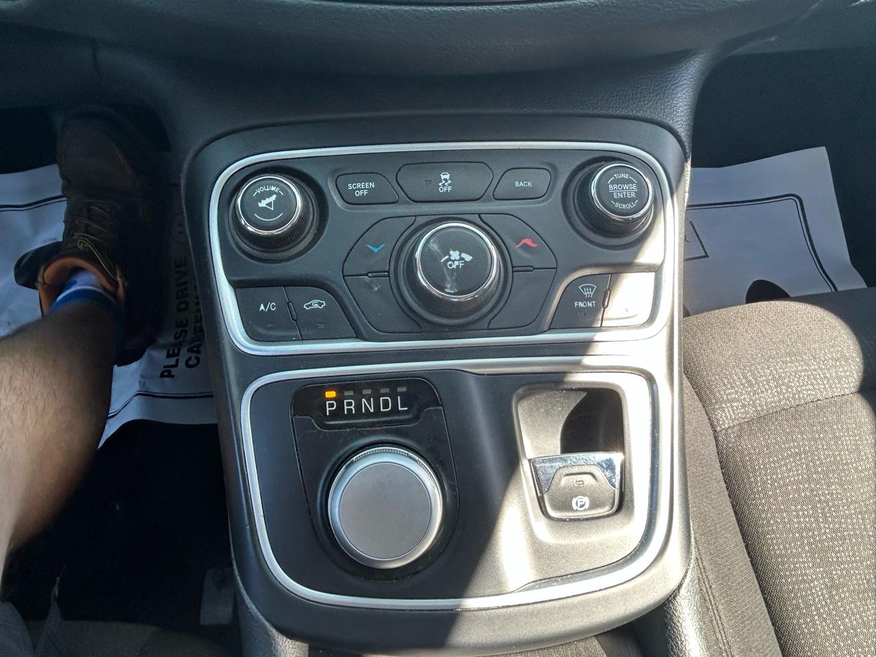 Chrysler 200 4dr Sdn Limited FWD 2015