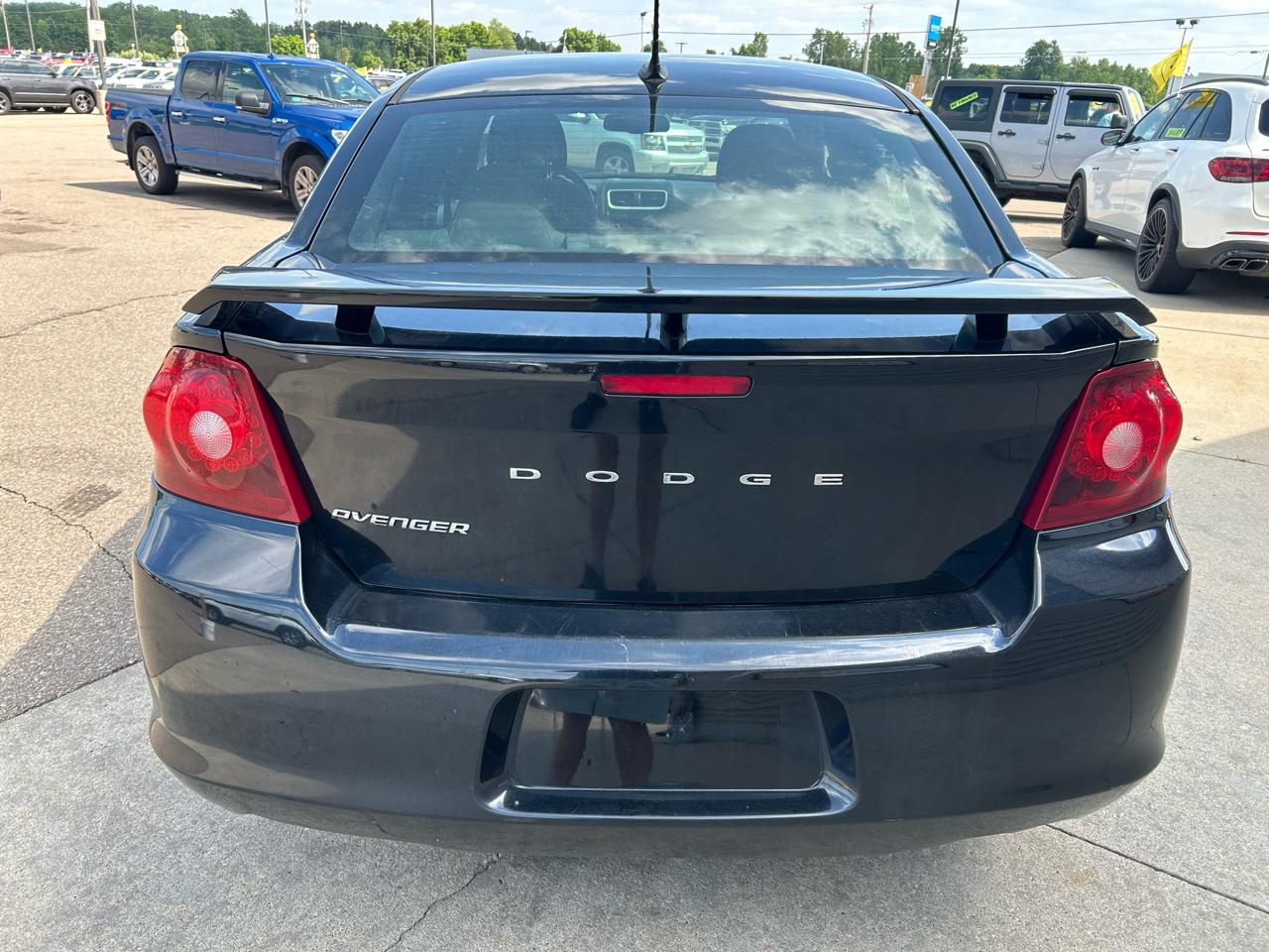 Dodge Avenger 4dr Sdn 2014