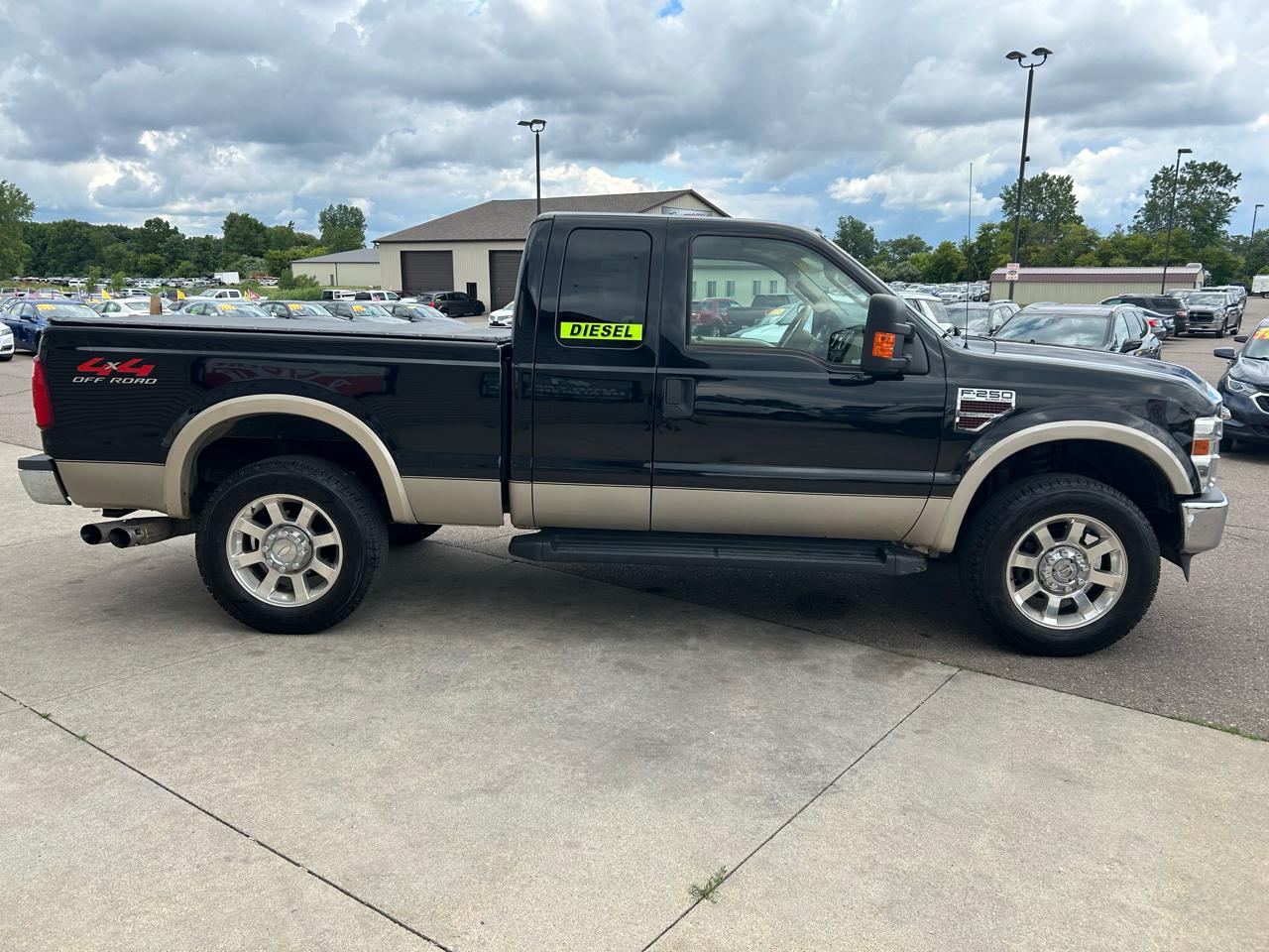Ford Super Duty F-250 SRW 4WD Crew Cab 156" Lariat 2008