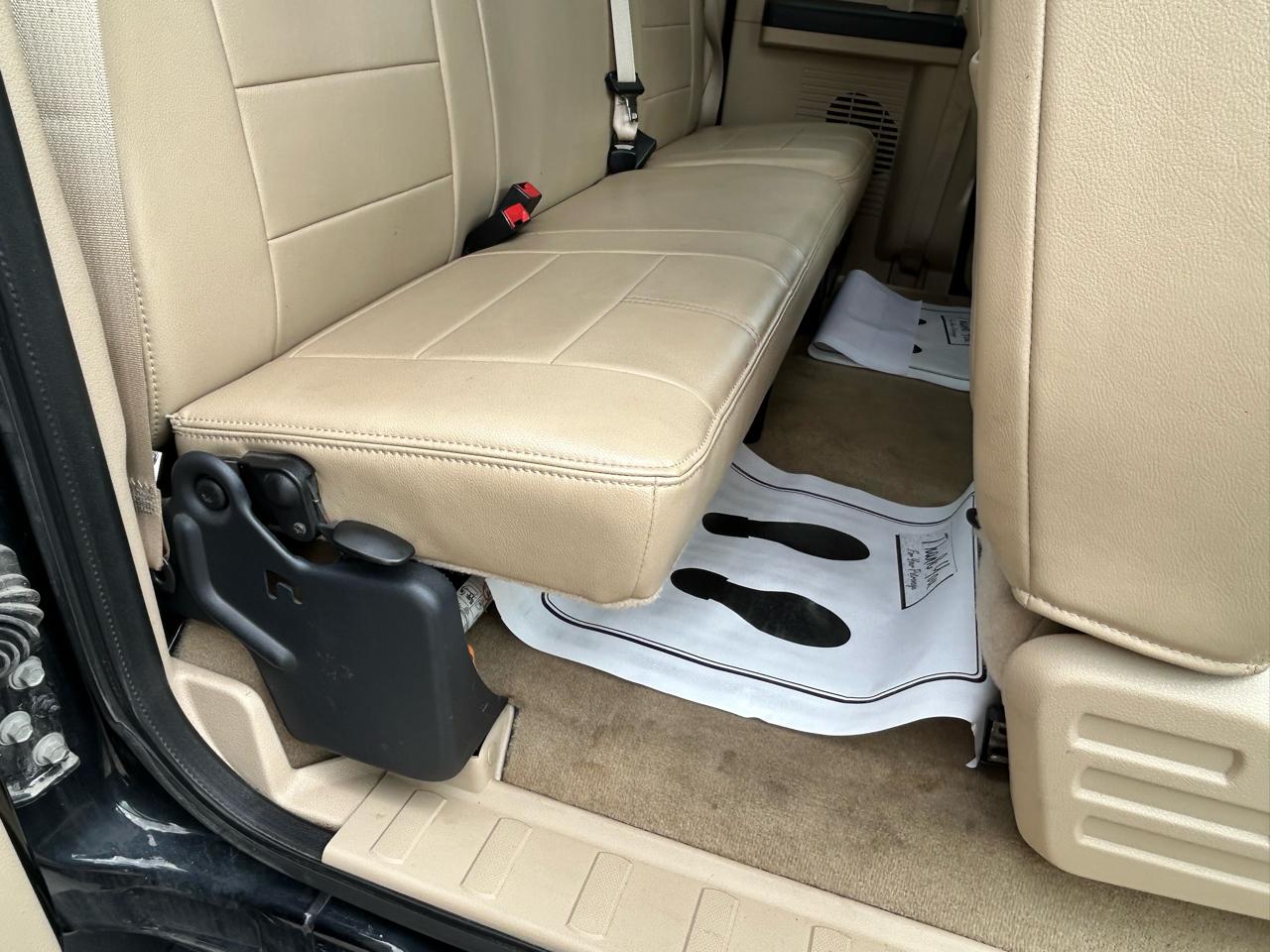 Ford Super Duty F-250 SRW 4WD Crew Cab 156" Lariat 2008